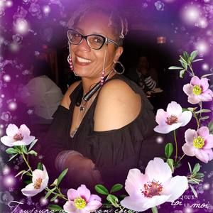 Meet your Posher, Angie